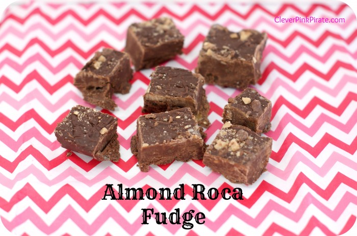 Almond Roca Fudge Recipe via @CleverPirate http://www.cleverpinkpirate.com
