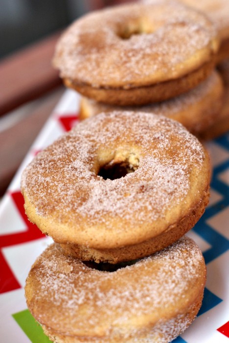 Cinnamon and Sugar Baked Doughnut Recipe