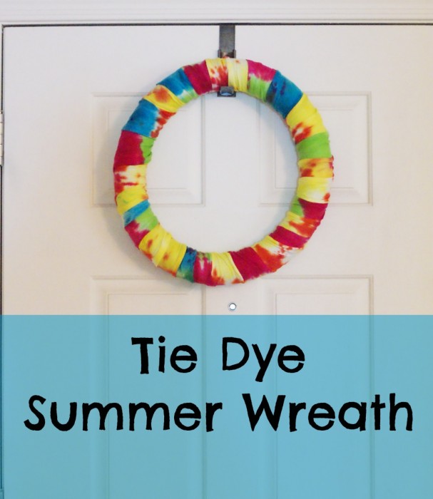 How to tie dye a wreath for the Summer