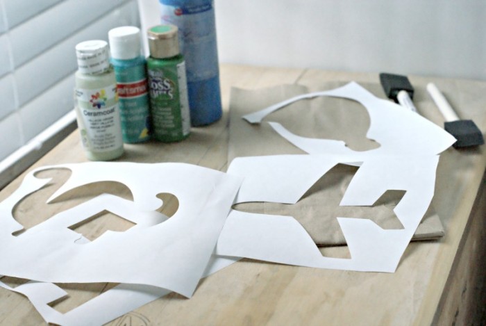 Cricut Stencils with Freezer Paper ~ How to cut and stencil on paper with freezer paper
