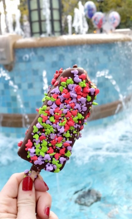 Make Your Own Ice Cream Bar at Clarabelle's in California Adventure