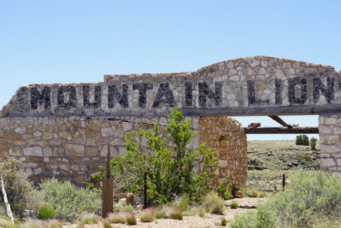 2 Guns Ghost Town in Northern Arizona