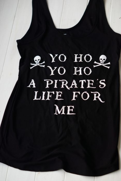 Make your own Pirates of the Caribbean Shirt